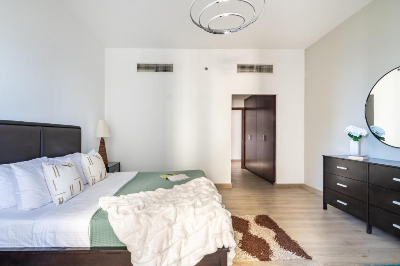 The Smart Concierge - Amwaj 4 Holiday home *
